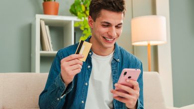 what-is-credit-card-piggybacking?